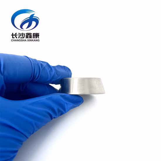 Le laboratoire de bonne qualité utilise un creuset en nickel pur de 30 ml ou 50 ml